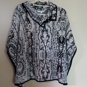Cleo size large/xlarge sweater